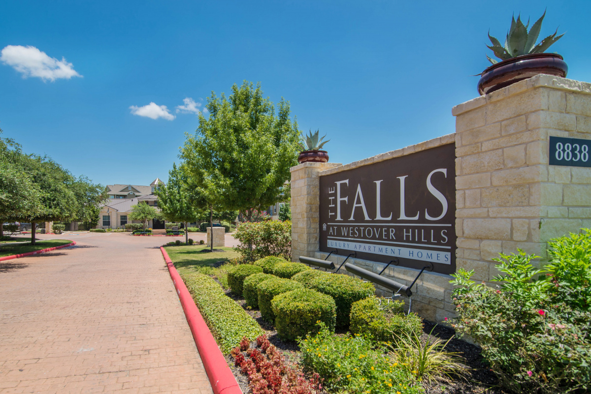 The Falls At Westover Hills 394 Unit ClassA Multifamily Apartment